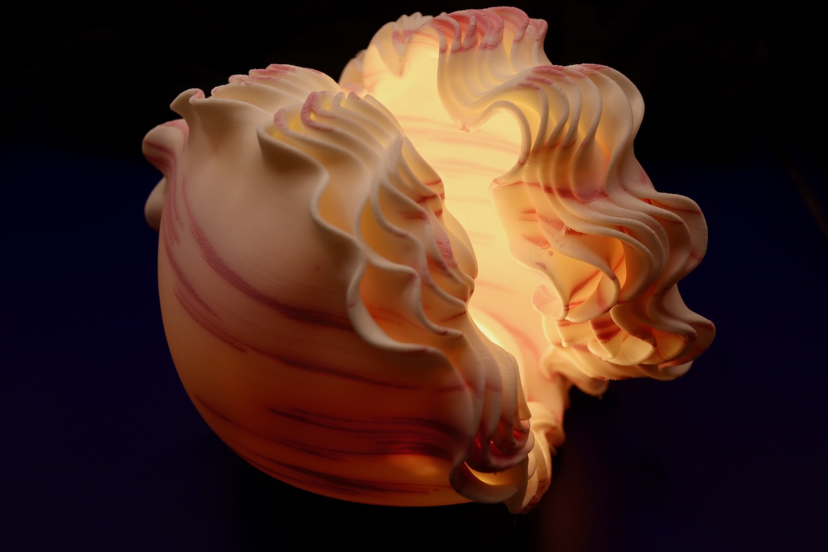 Ocean Petals Sculpted Mini Lamp